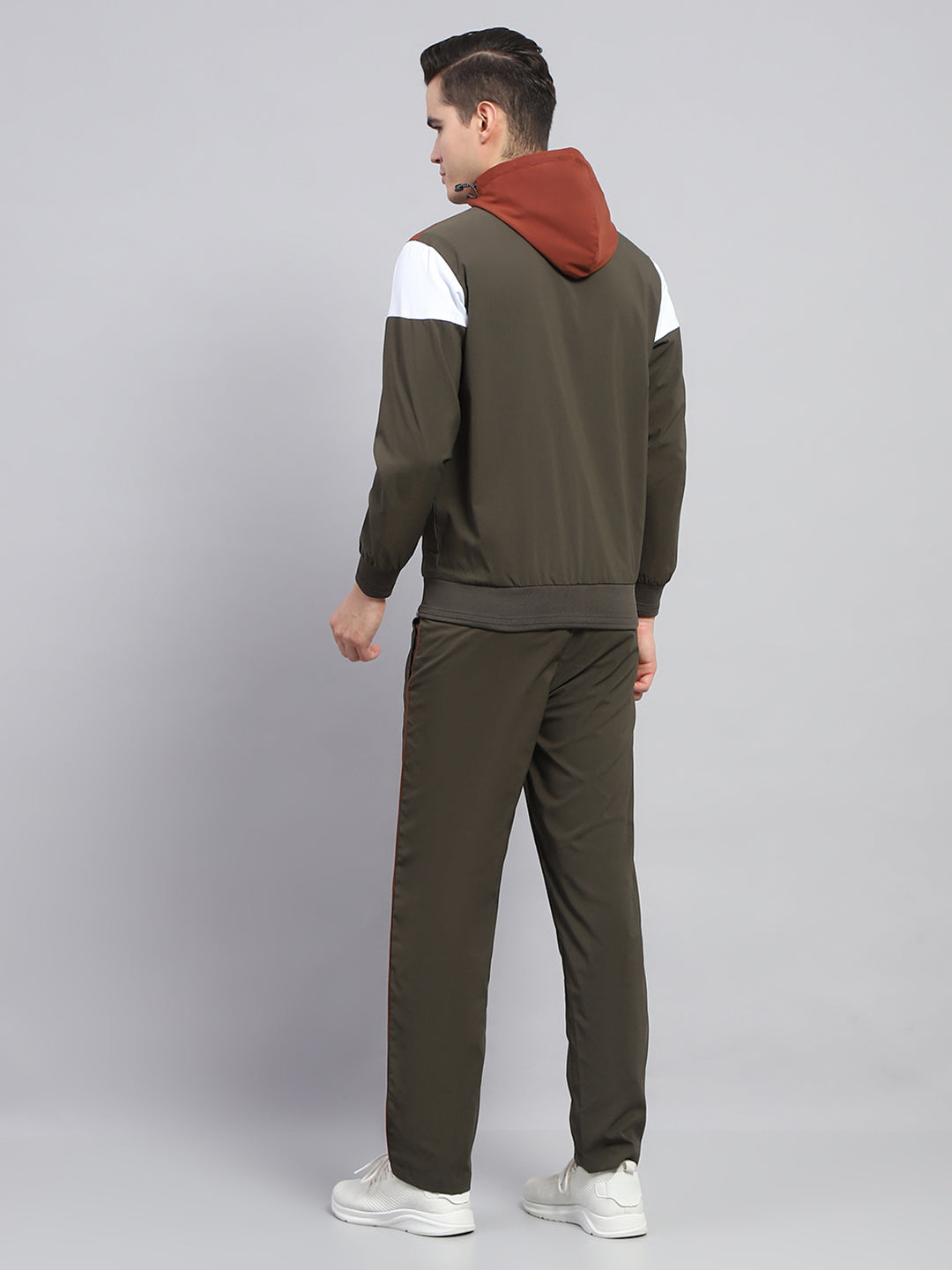 Men Olive Solid Hooded Full Sleeve Winter Tracksuit