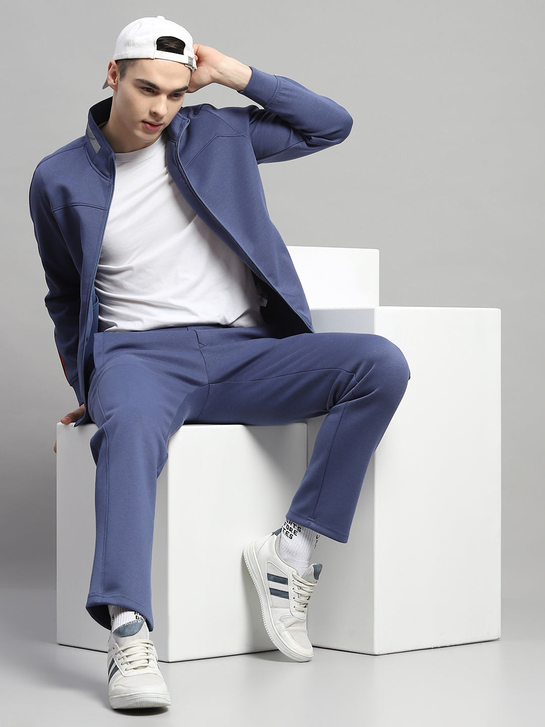 Men Blue Solid Mock Neck Full Sleeve Winter Tracksuit