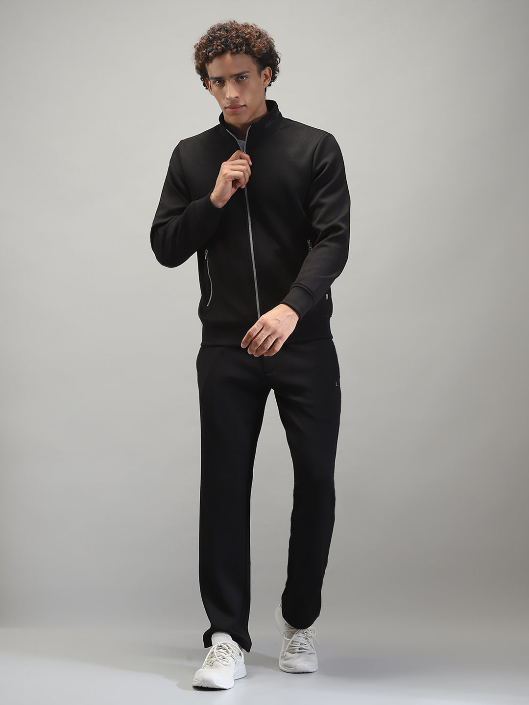 Men Black Solid Mock Neck Full Sleeve Winter Tracksuit