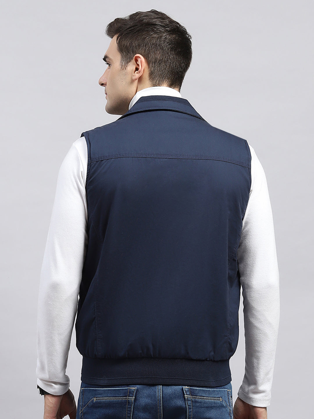Men Navy Blue Solid Collar Sleeveless Jacket