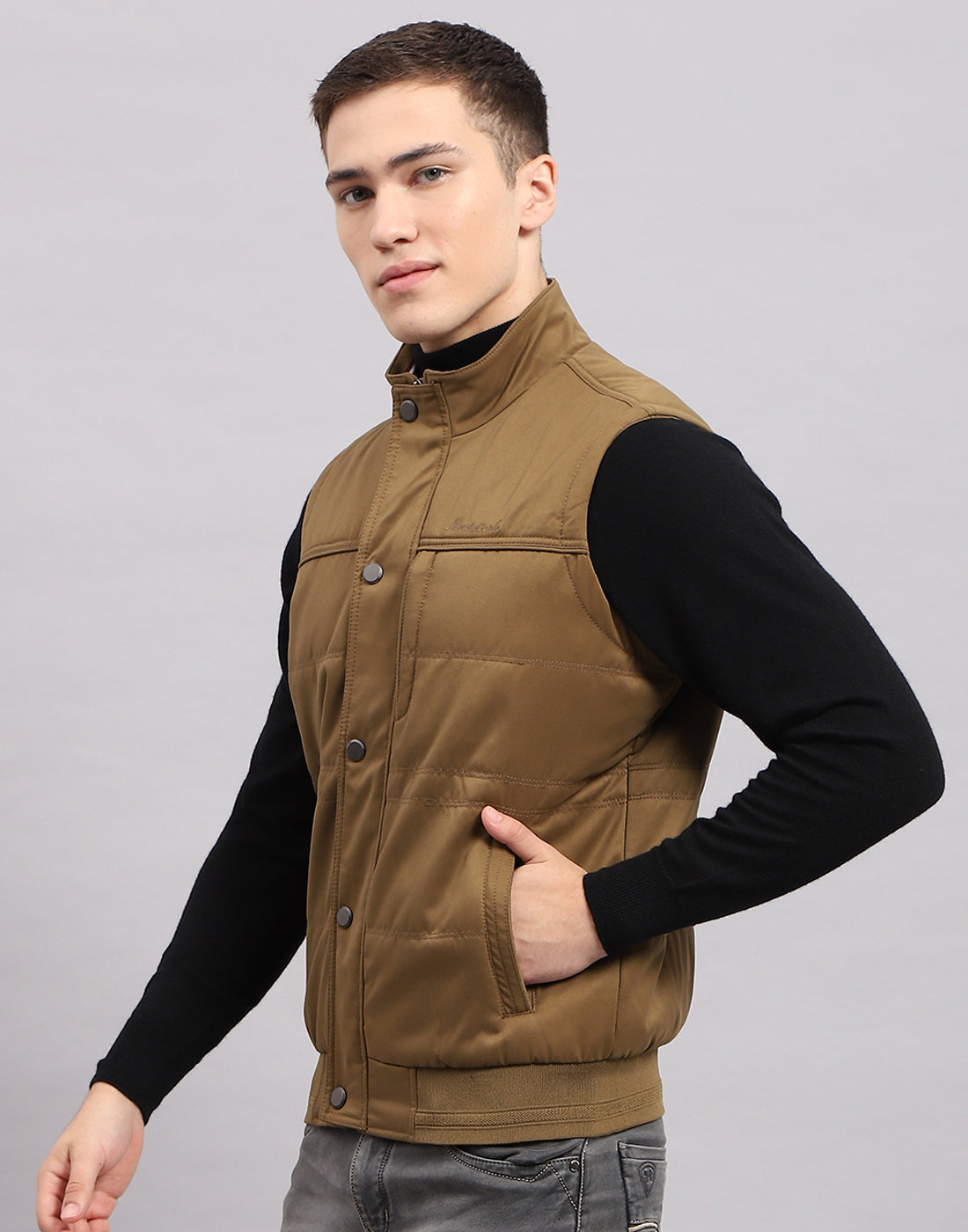 Men Khaki Solid Mock Neck Sleeveless Jacket