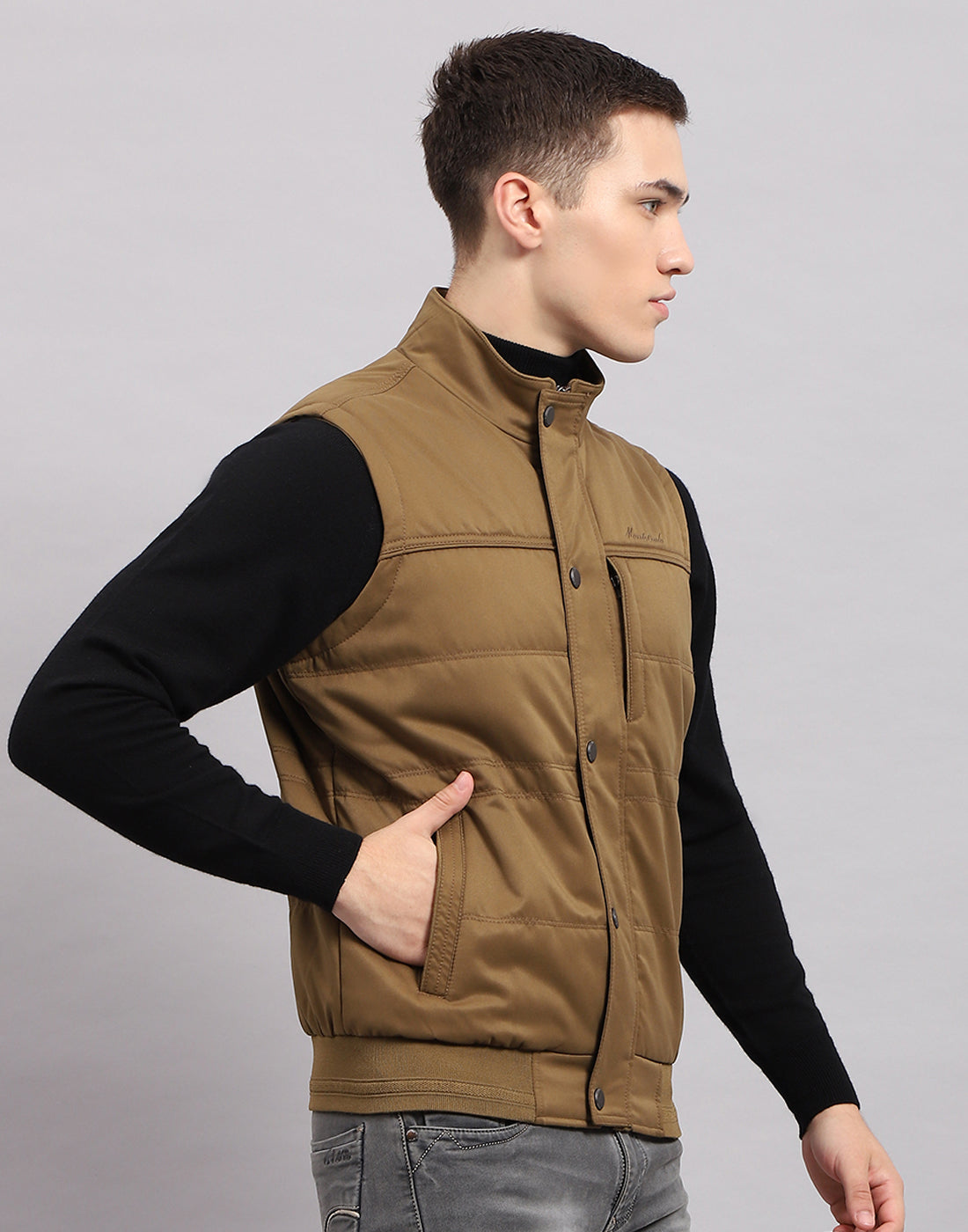 Men Khaki Solid Mock Neck Sleeveless Jacket