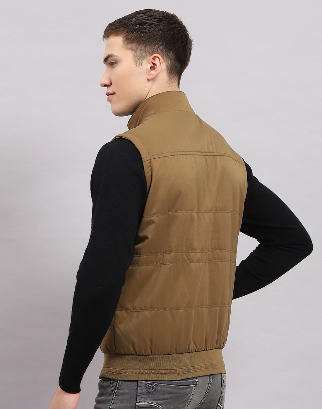 Men Khaki Solid Mock Neck Sleeveless Jacket