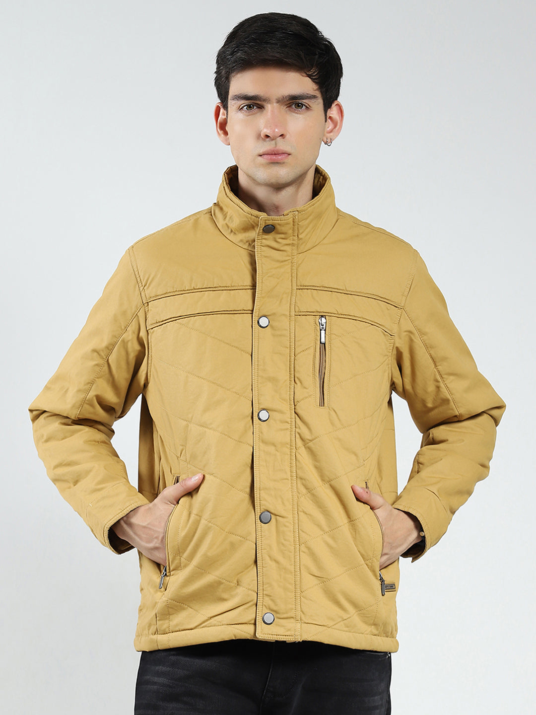 Men Yellow Solid Collar Full Sleeve Jacket
