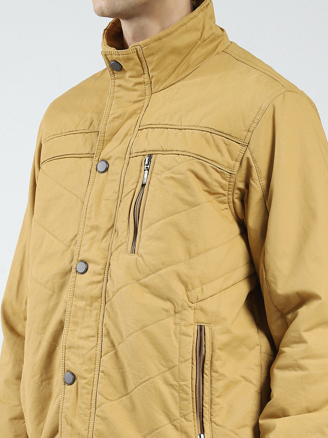 Men Yellow Solid Collar Full Sleeve Jacket