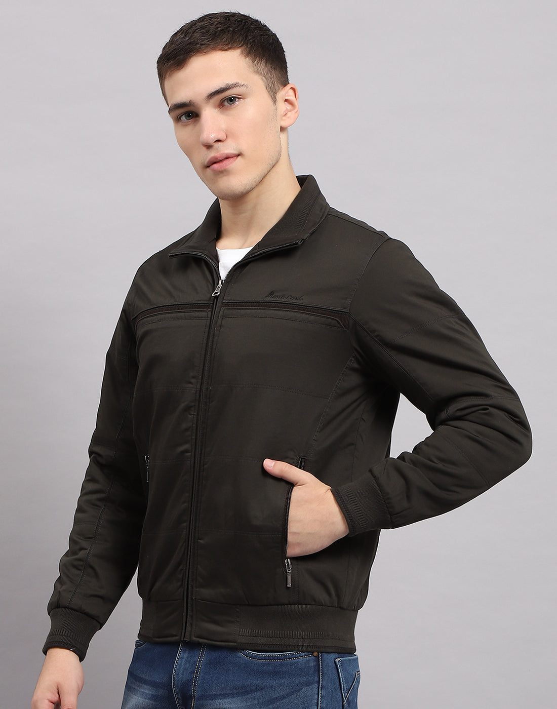 Men Olive Solid Collar Full Sleeve Jacket