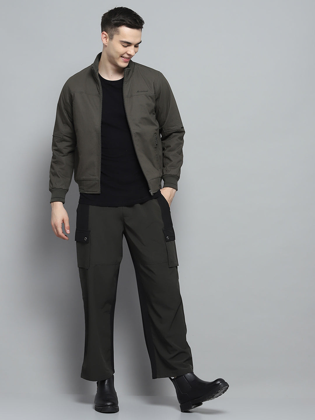 Men Olive Solid Mock Neck Full Sleeve Jacket