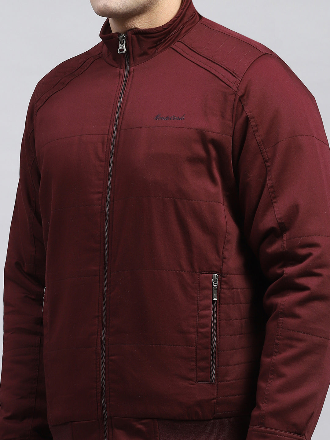 Men Maroon Solid Mock Neck Full Sleeve Jacket