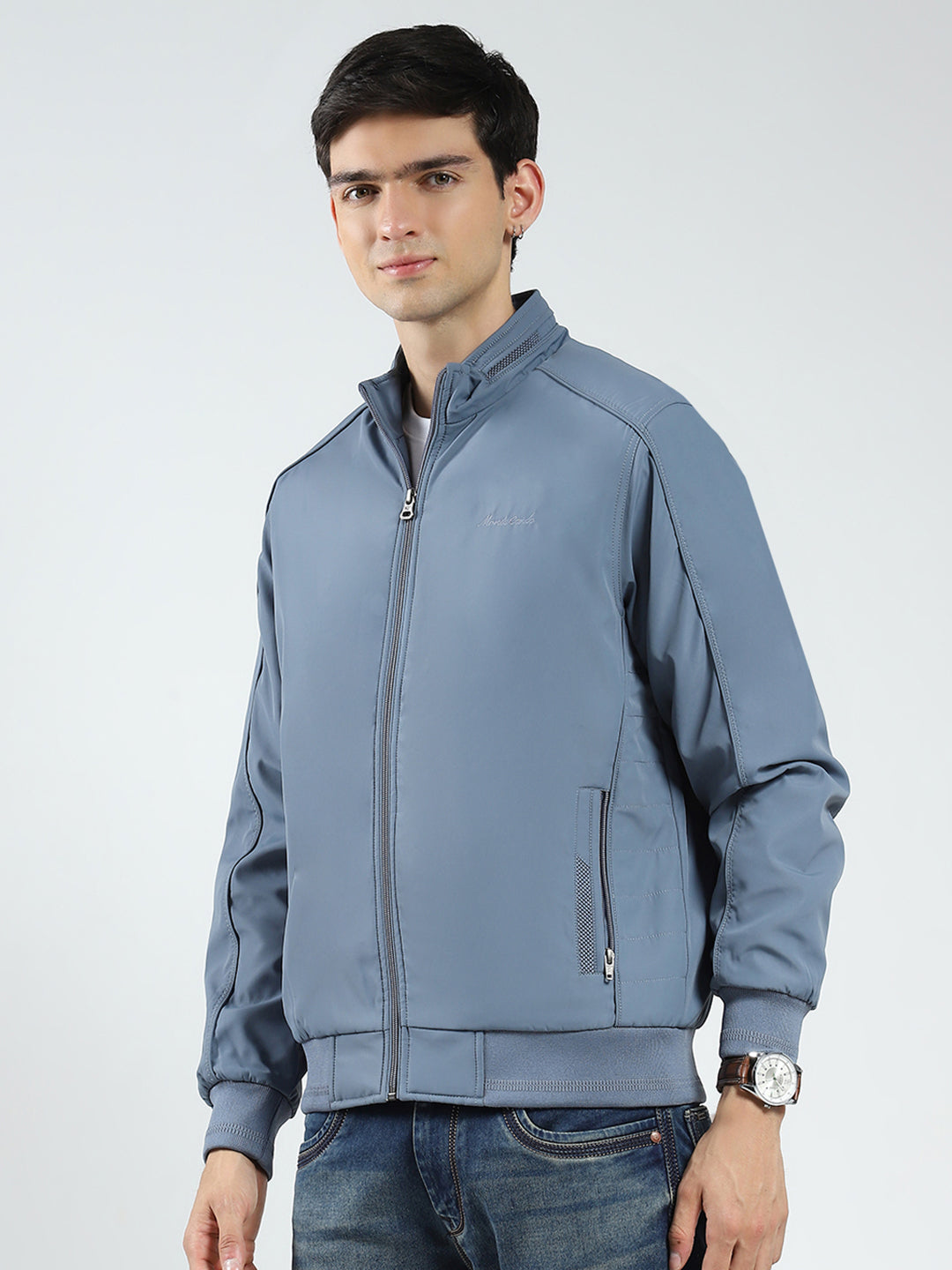 Men Grey Solid Mock Neck Full Sleeve Jacket