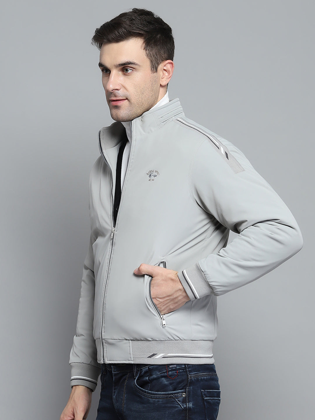 Men Grey Solid Mock Neck Full Sleeve Jacket