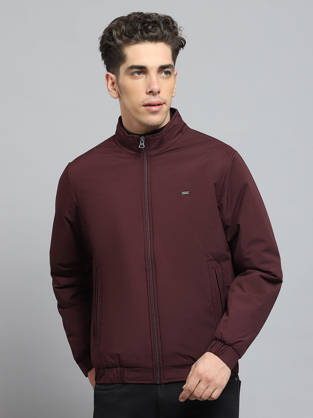 Men Maroon Solid Mock Neck Full Sleeve Jacket