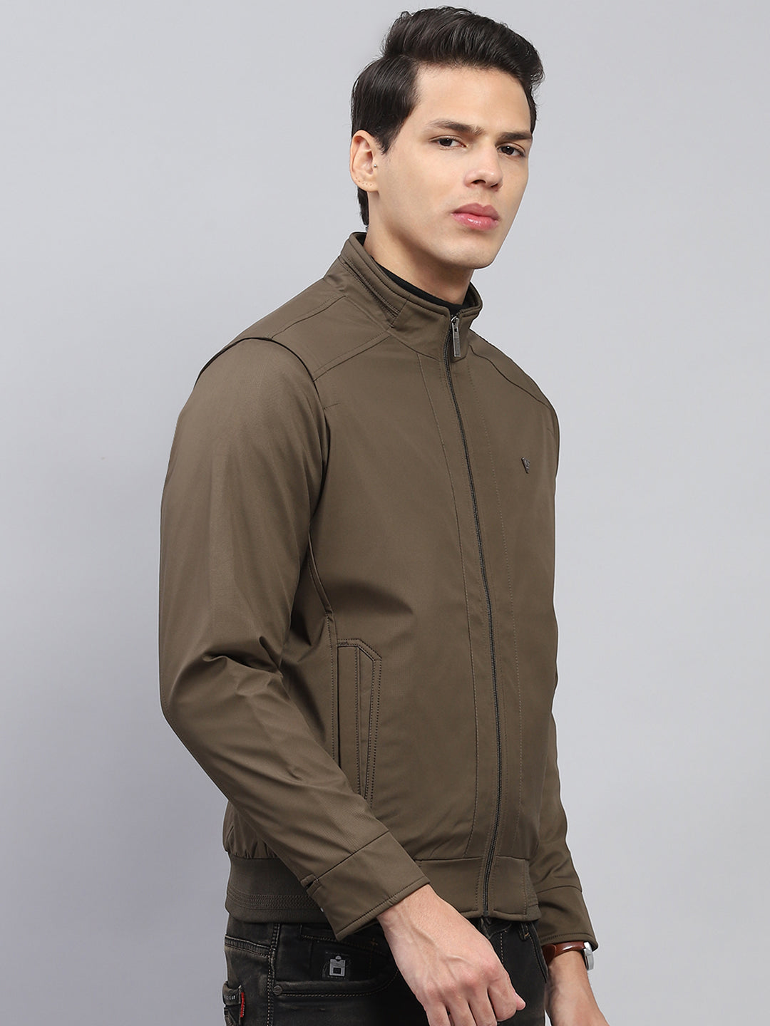 Men Olive Solid Mock Neck Full Sleeve Jacket