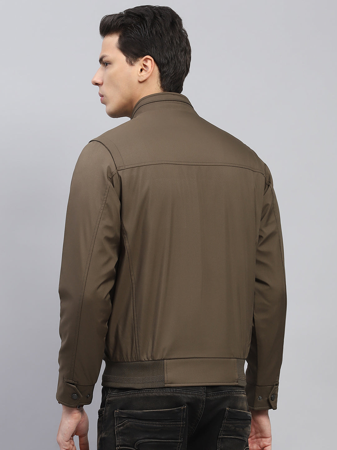 Men Olive Solid Mock Neck Full Sleeve Jacket