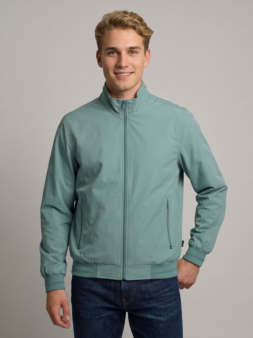 Men Green Solid Turtle Neck Full Sleeve Reversible Jacket