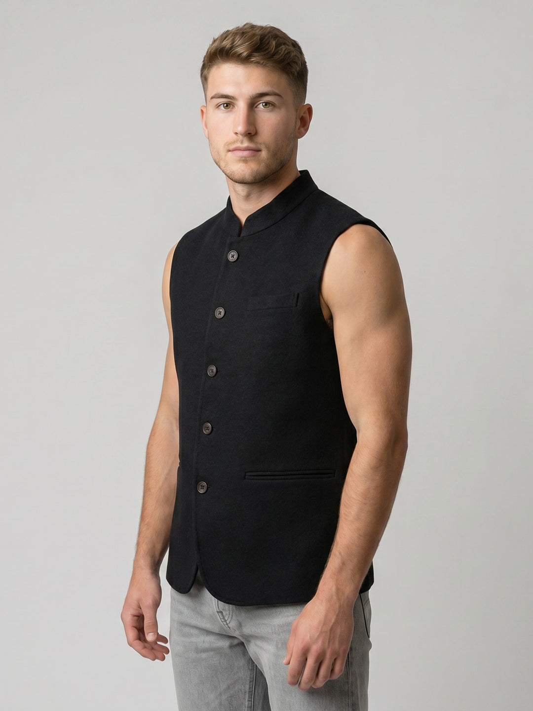 Men Olive Solid Collar Sleeveless Jacket