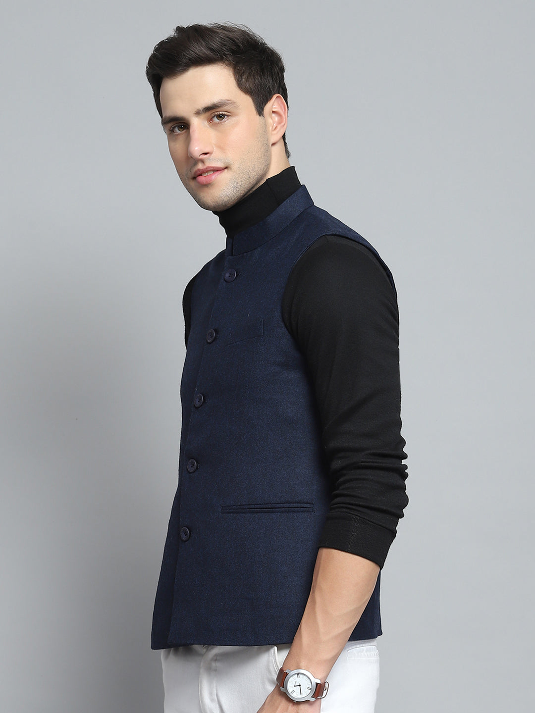 Men Blue Solid Band Collar Sleeveless Nehru Jacket