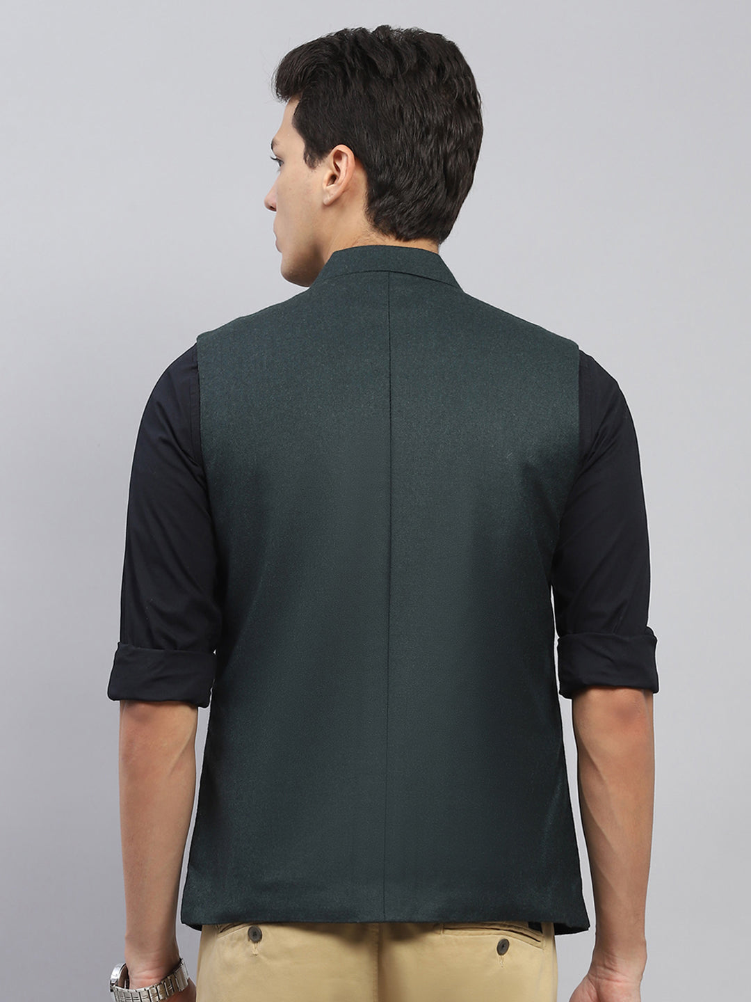 Men Green Solid Mock Neck Sleeveless Nehru Jacket