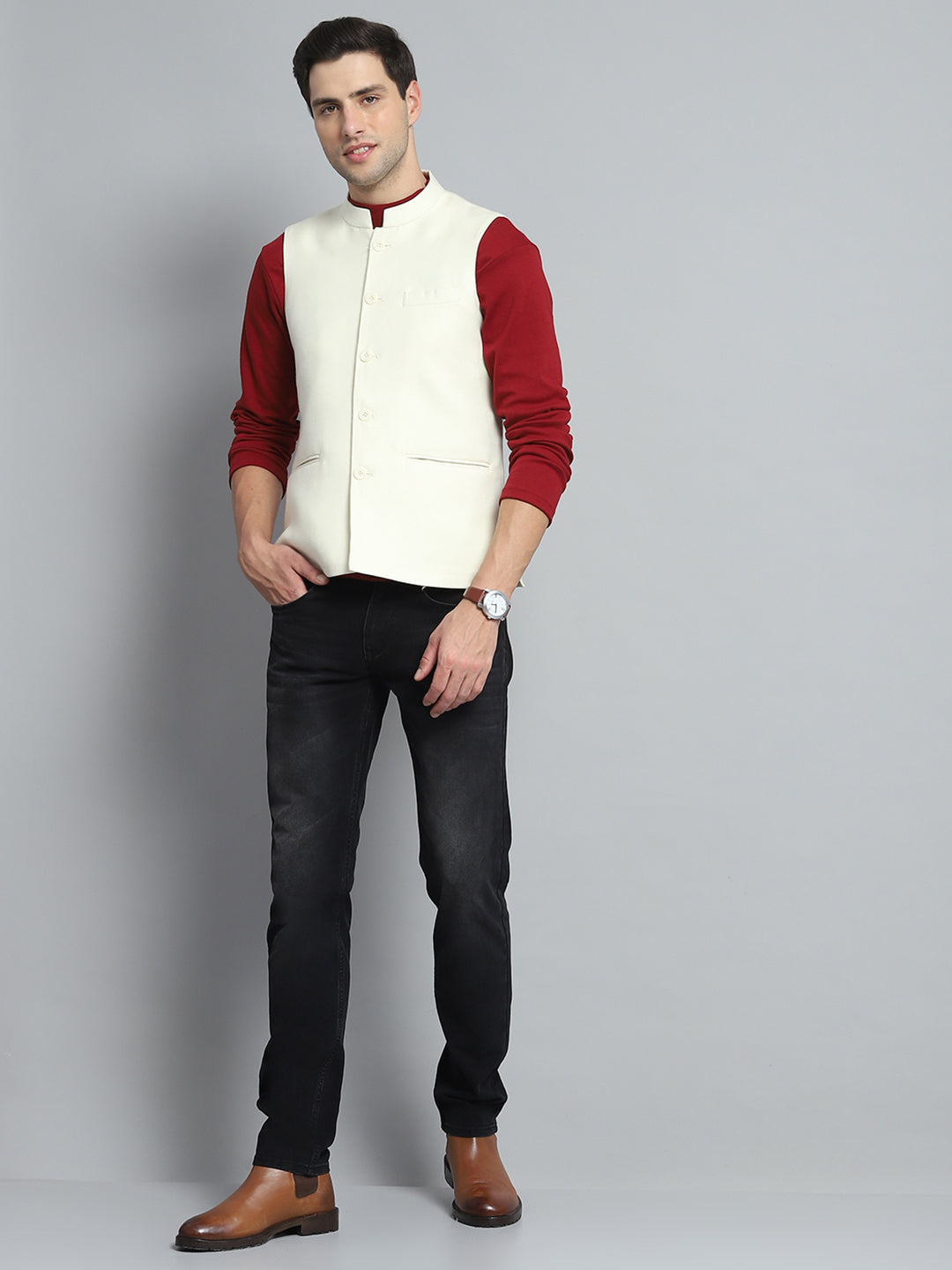 Men Cream Solid Band Collar Sleeveless Nehru Jacket