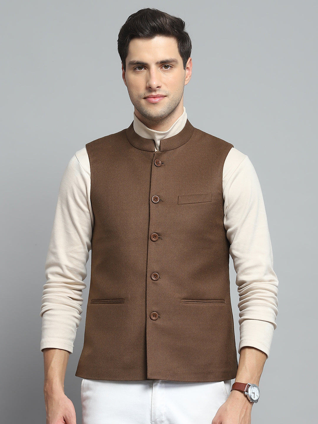 Buy Men Brown Solid Band Collar Sleeveless Nehru Jacket Online in
