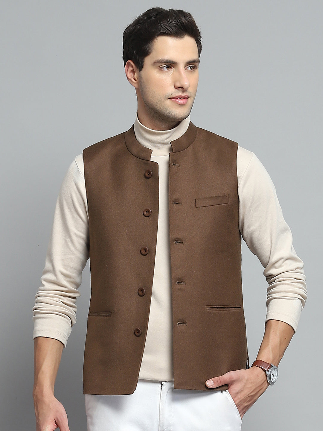 Men Brown Solid Band Collar Sleeveless Nehru Jacket