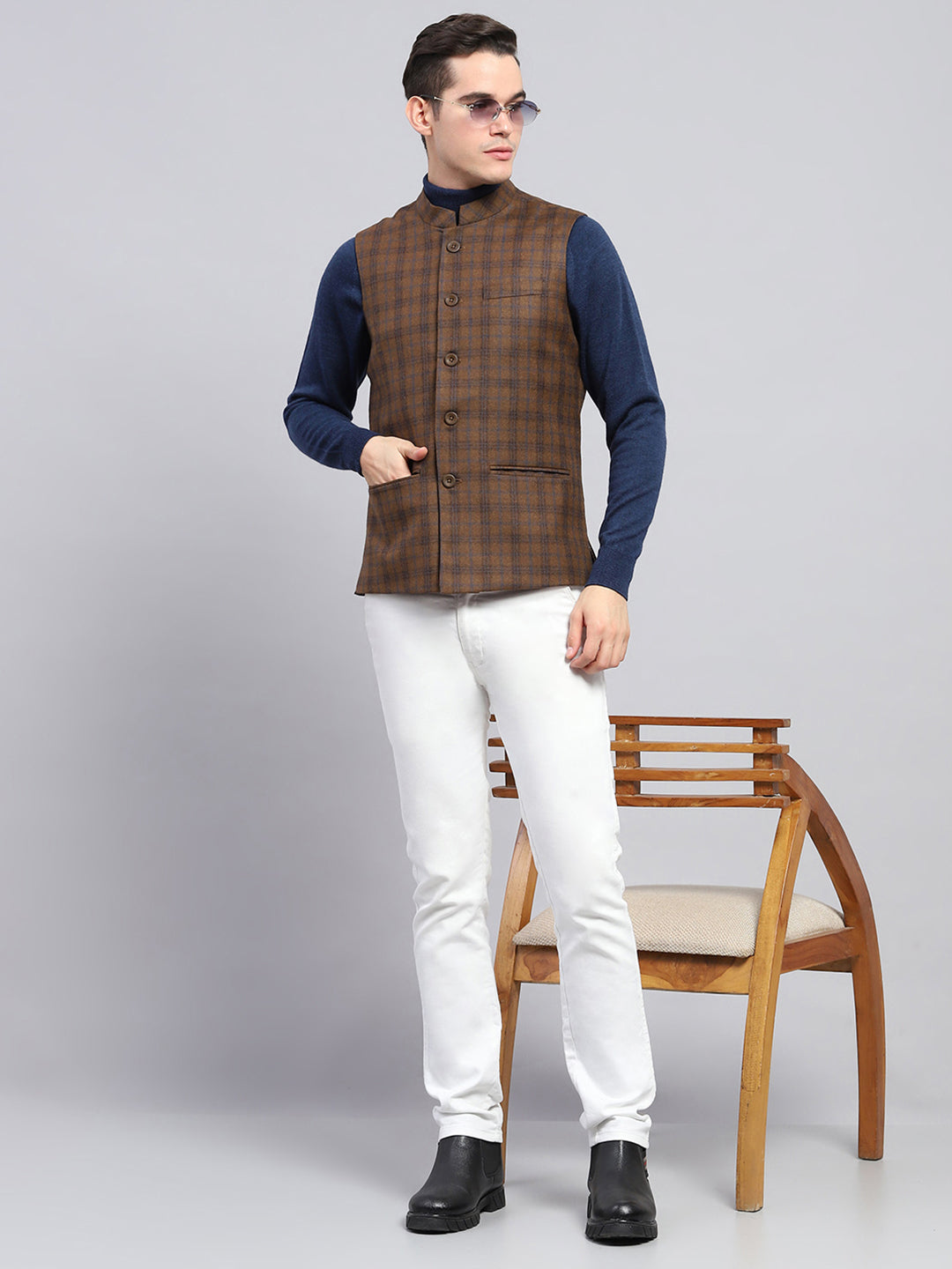 Men Brown Check Band Collar Sleeveless Jacket