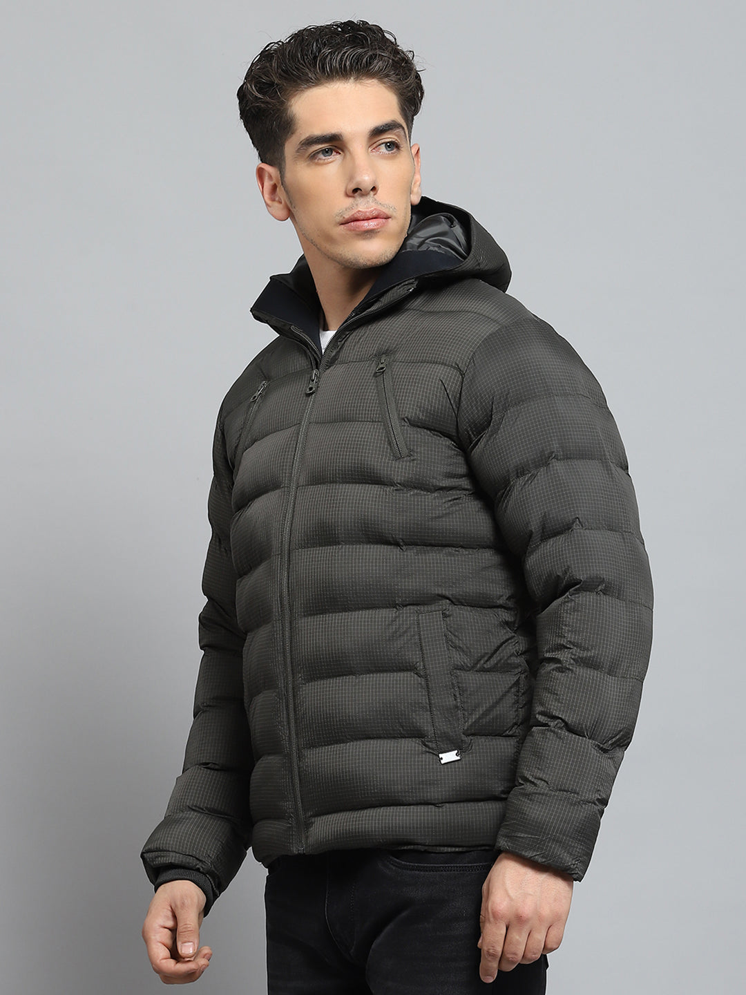 Men Olive Solid Hooded Full Sleeve Jacket