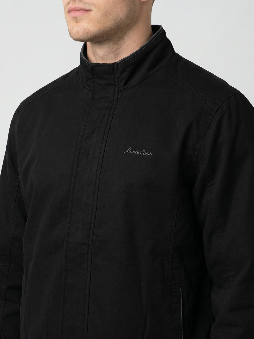 Men Black Solid Collar Full Sleeve Bomber Jacket