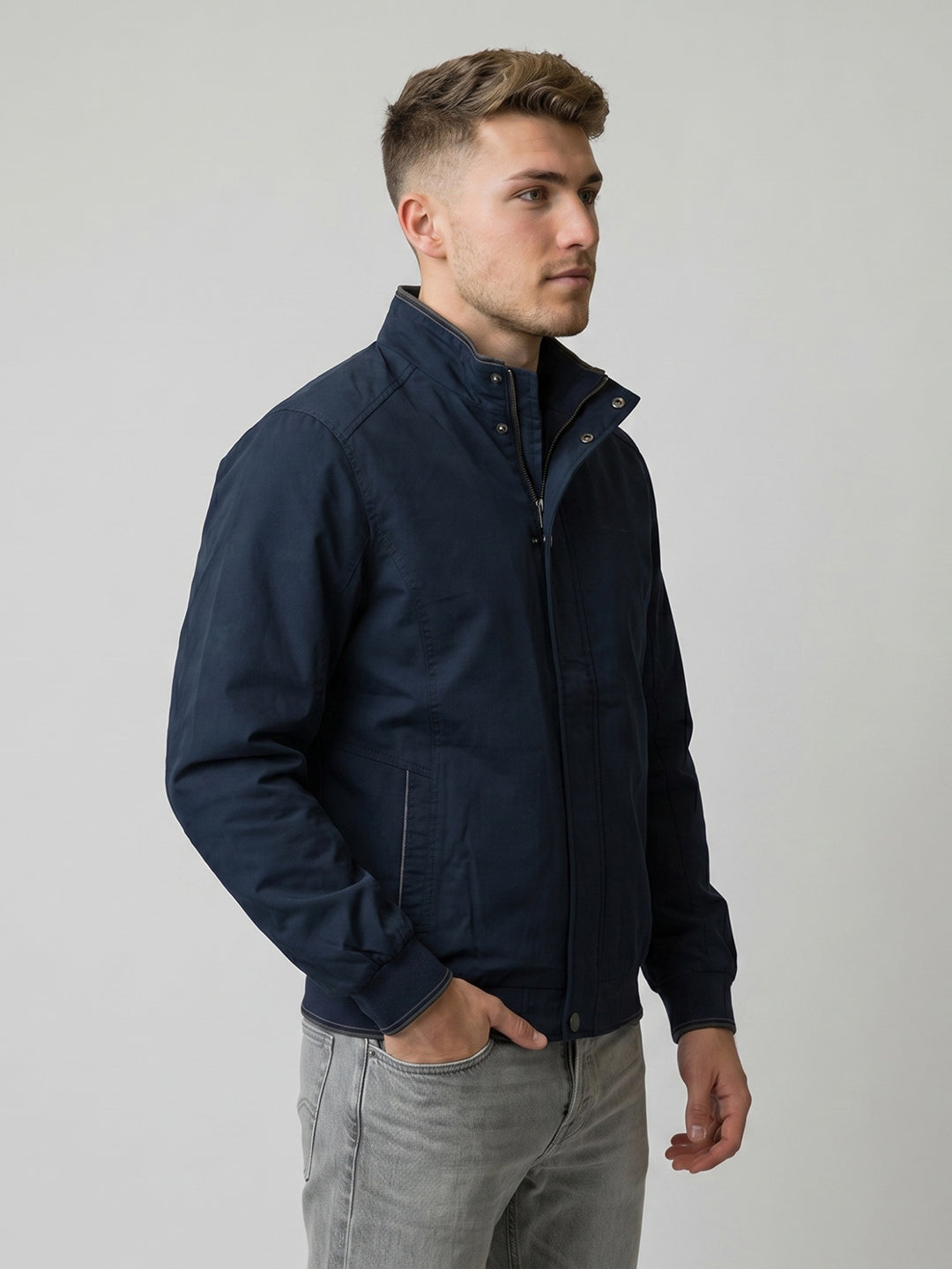 Men Navy Blue Solid Collar Full Sleeve Bomber Jacket