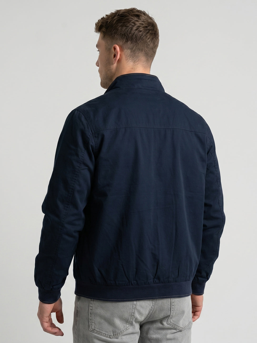 Men Navy Blue Solid Collar Full Sleeve Bomber Jacket