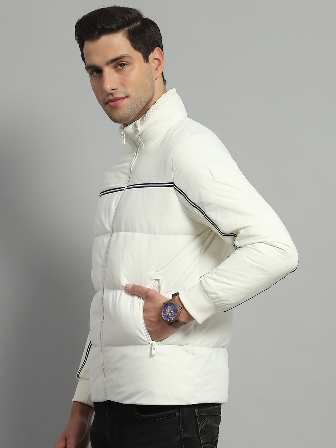 Luxuria Men Off White Solid Detachable Hood Full Sleeve Jacket