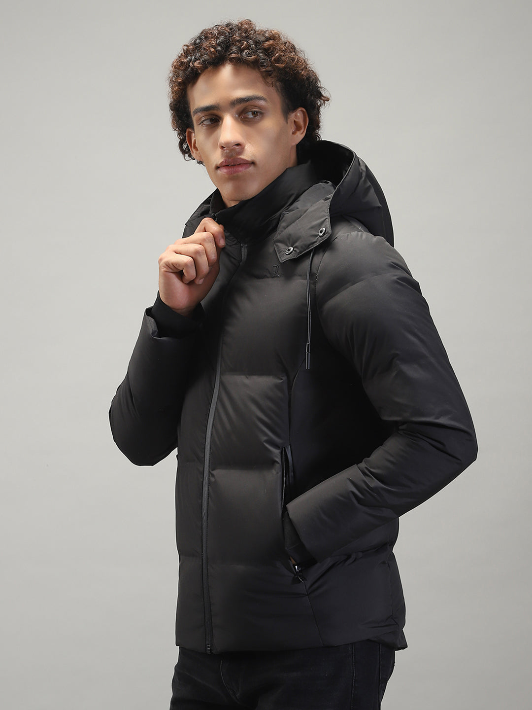Men Black Solid Hooded Full Sleeve Jacket