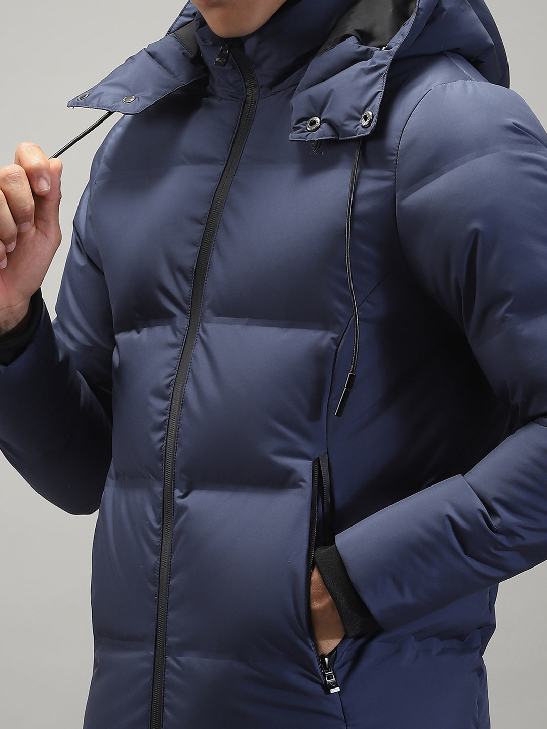 Men Navy Blue Solid Hooded Full Sleeve Jacket