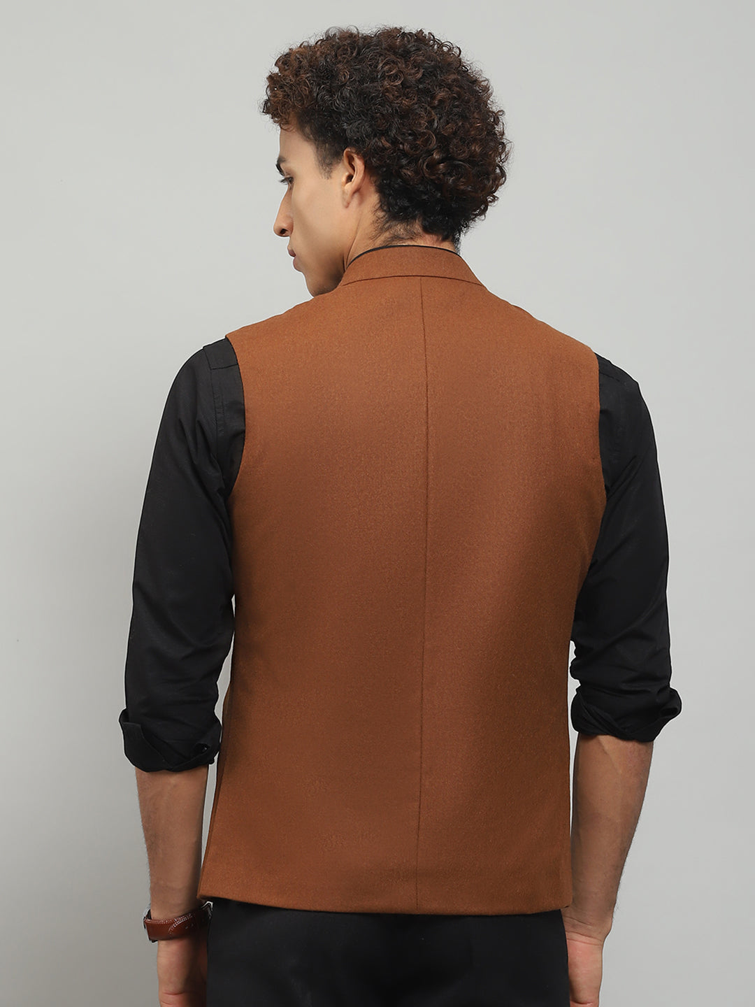 Men Rust Solid Band Collar Sleeveless Jacket