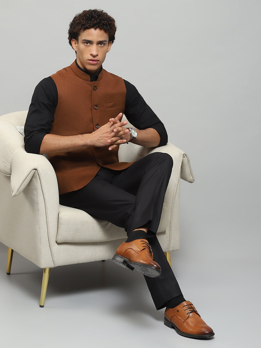 Men Rust Solid Band Collar Sleeveless Jacket