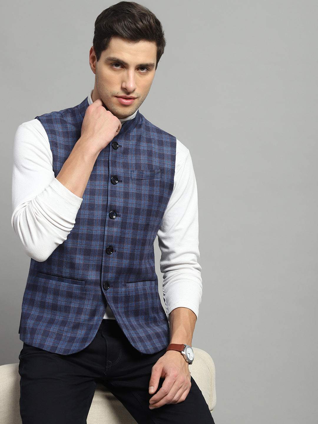 Luxuria Men Blue Solid Band Collar Sleeveless Nehru Jacket