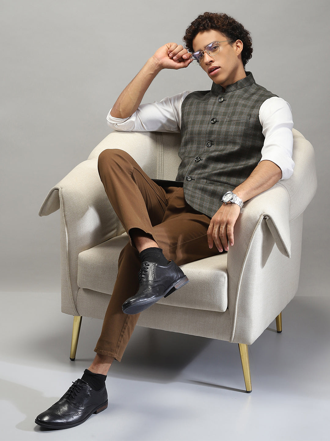 Men Olive Check Band Collar Sleeveless Jacket