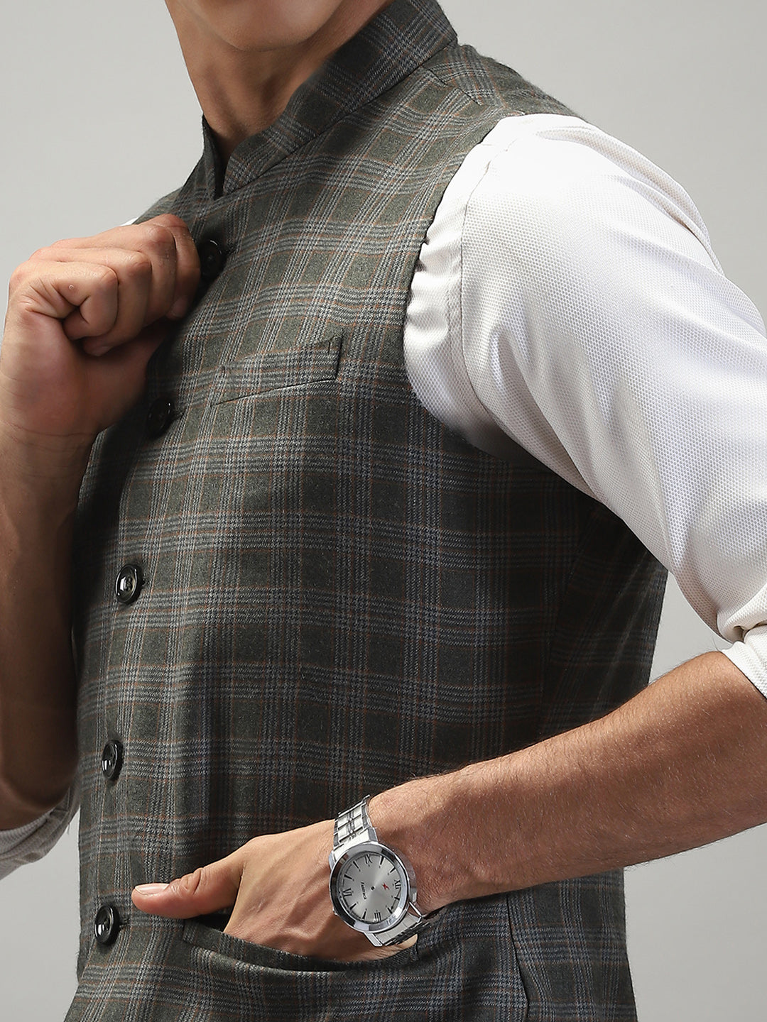 Men Olive Check Band Collar Sleeveless Jacket