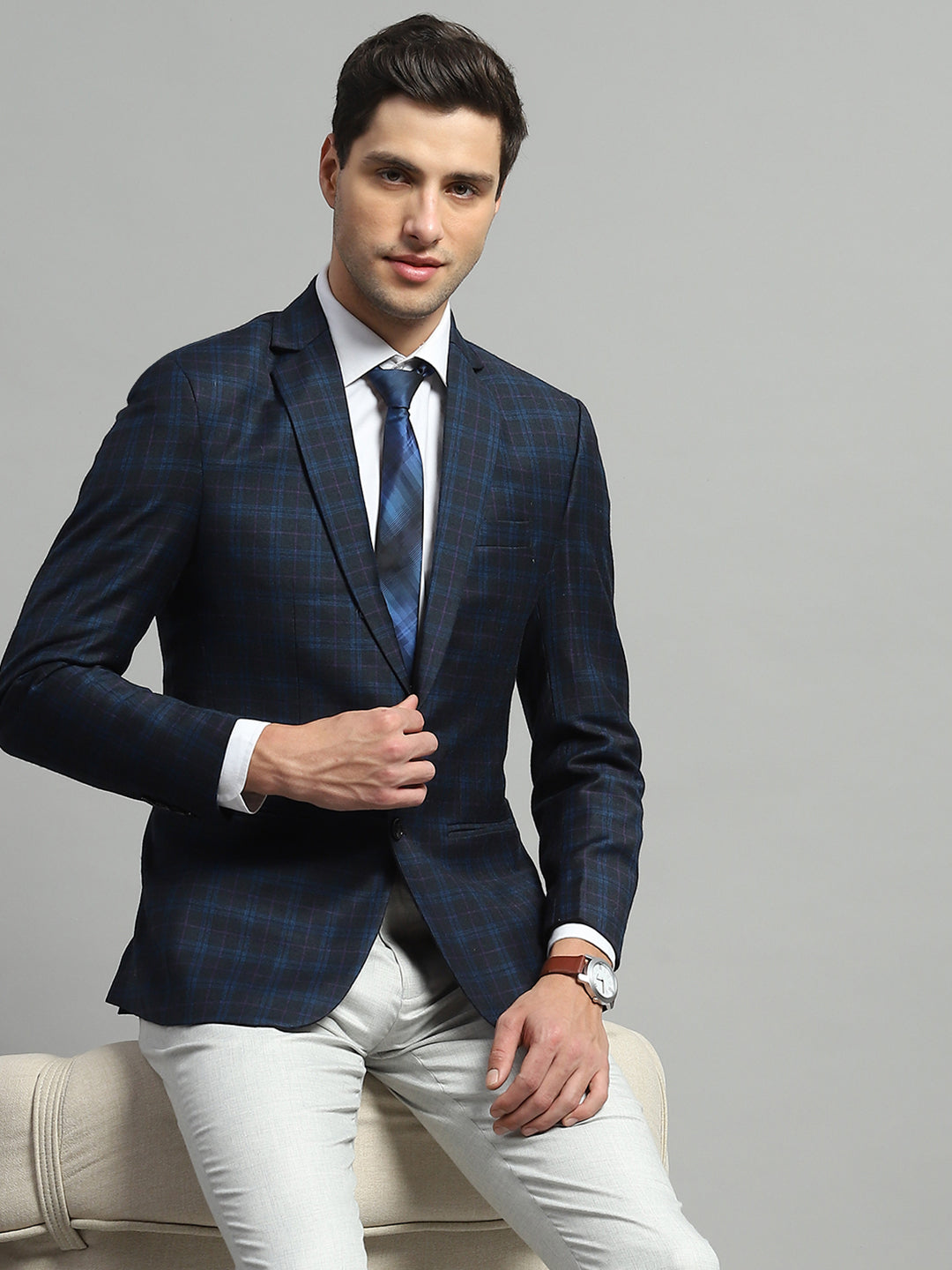 Luxuria Men Blue Solid Notch Lapel Collar Full Sleeve Coat