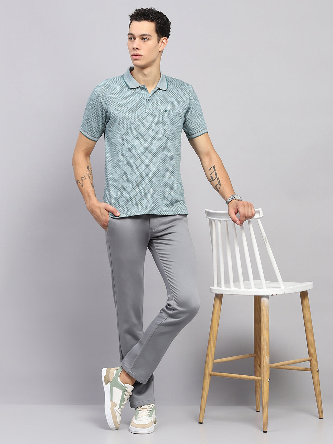 Men Green Self Design Collar Half Sleeve T-Shirt