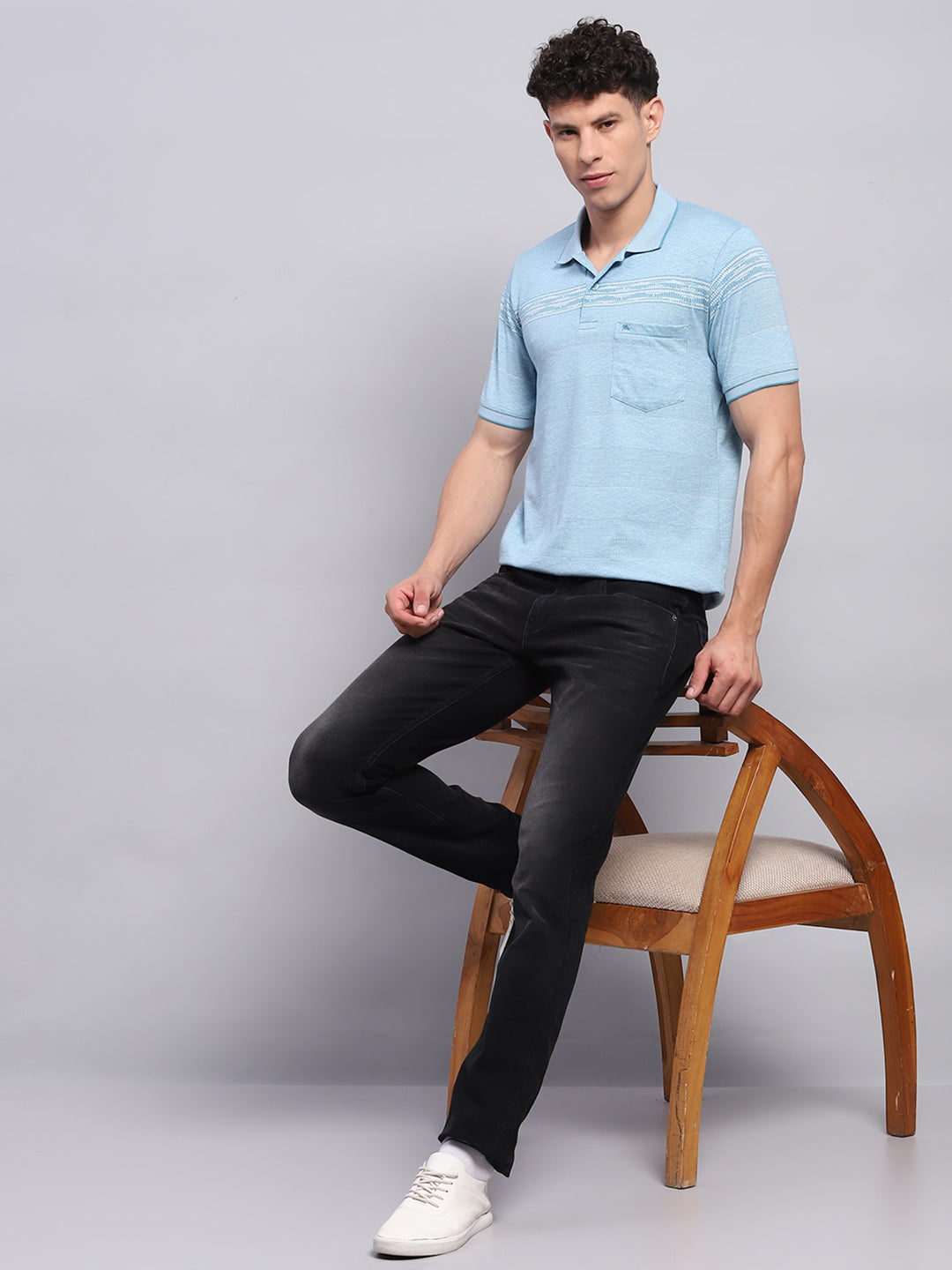 Men Blue Stripe Collar Half Sleeve T-Shirt