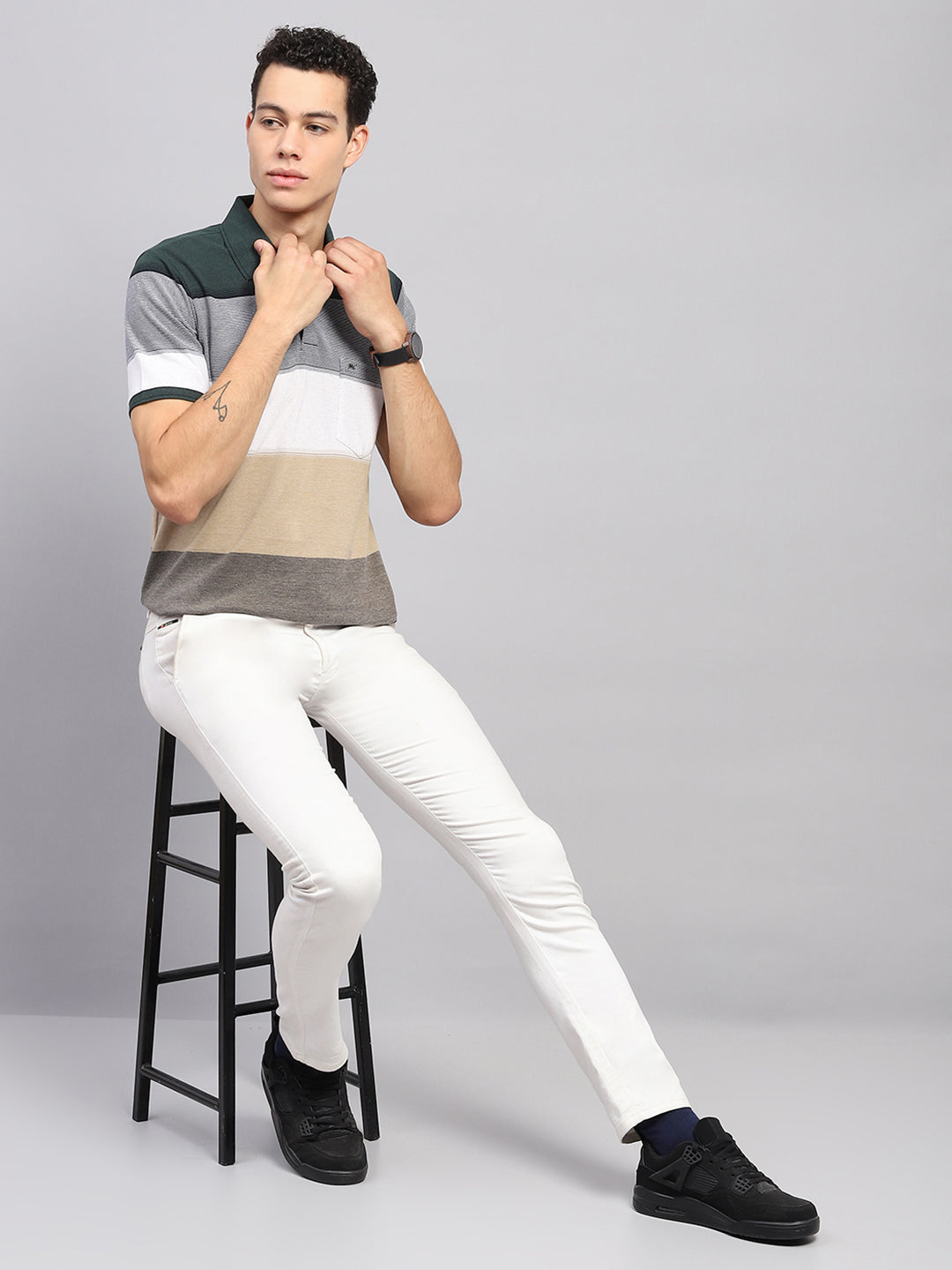 Men Green Stripe Collar Half Sleeve T-Shirt