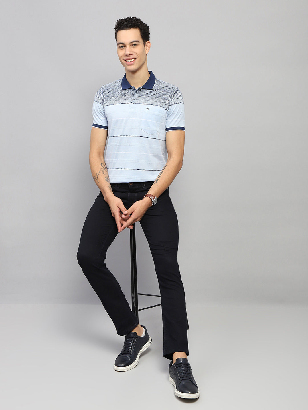 Men Blue Stripe Collar Half Sleeve T-Shirt