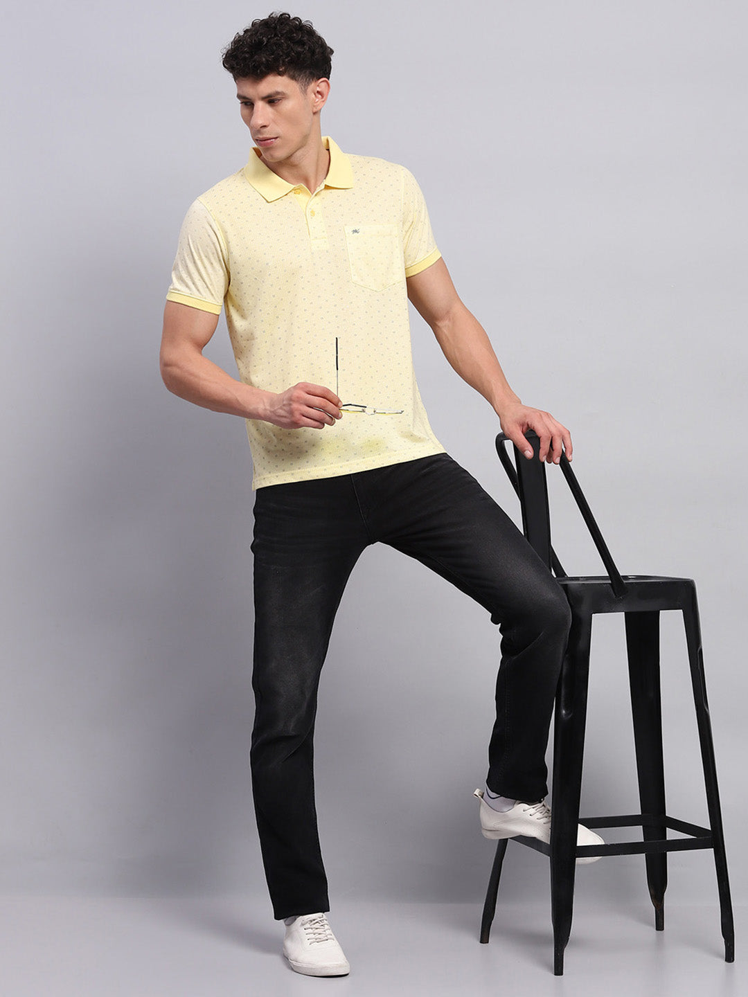 Men Yellow Printed Collar Half Sleeve T-Shirt