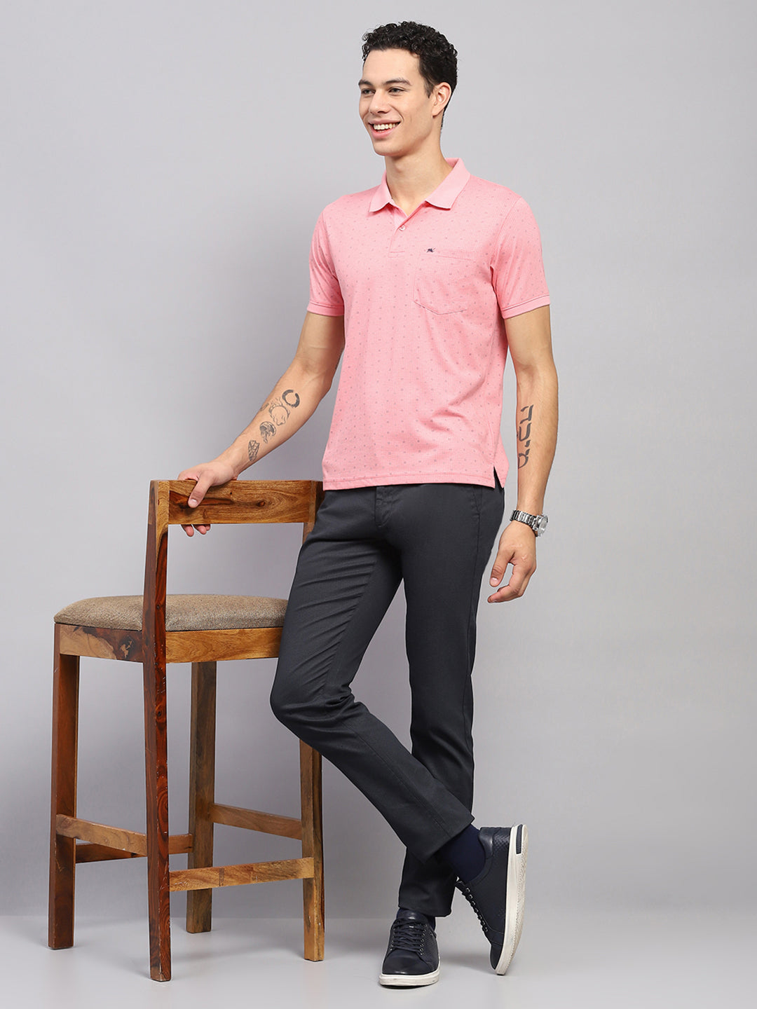 Men Pink Printed Collar Half Sleeve T-Shirt