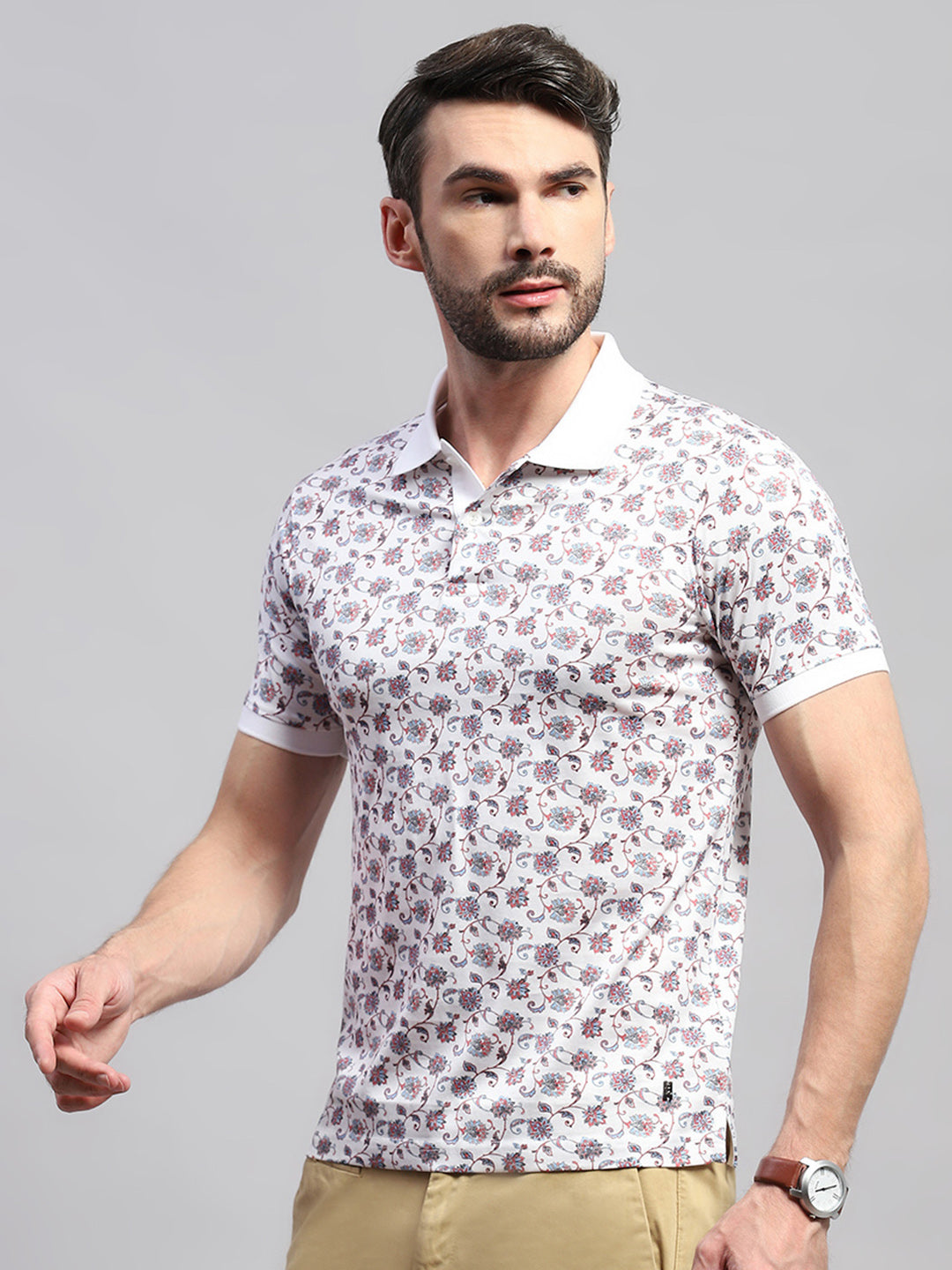 Men White Printed Collar Half Sleeve T-Shirt