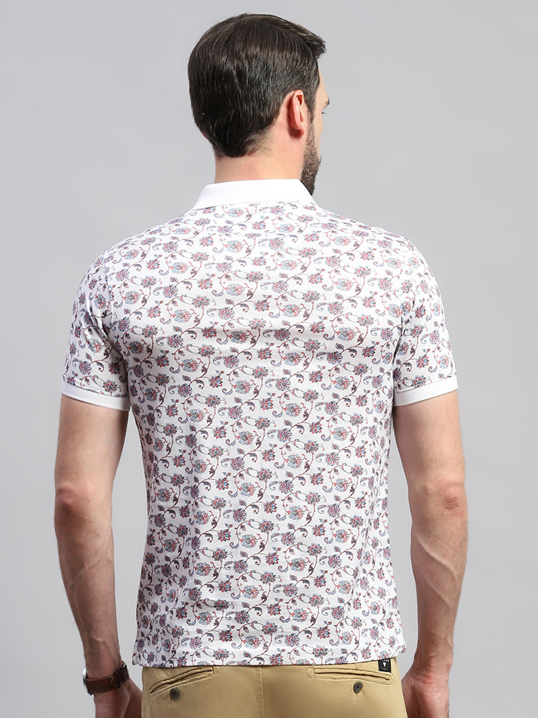 Men White Printed Collar Half Sleeve T-Shirt