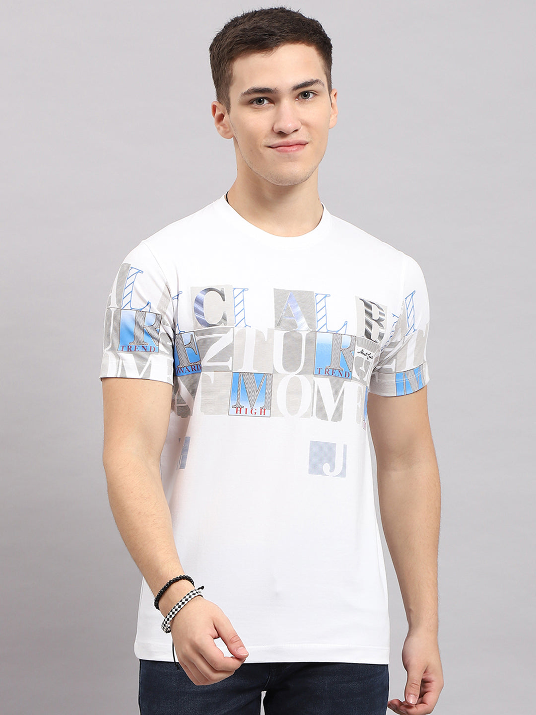 Men White Printed Round Neck Half Sleeve T-Shirt