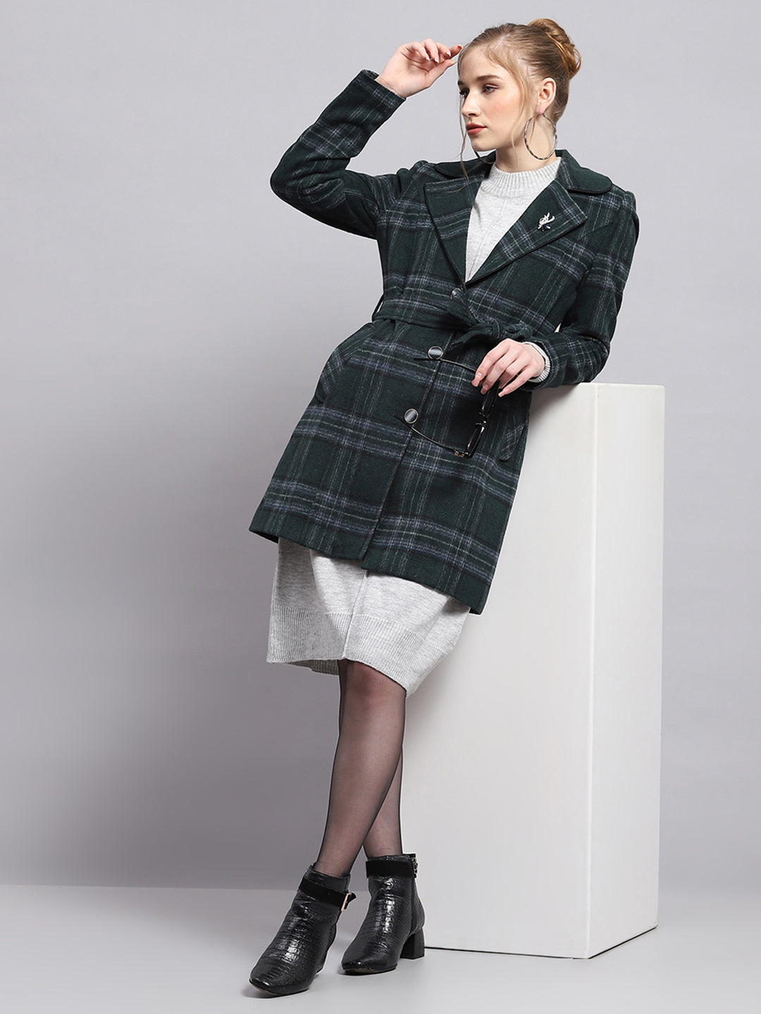 Women Green Check Collar Full Sleeve Coat