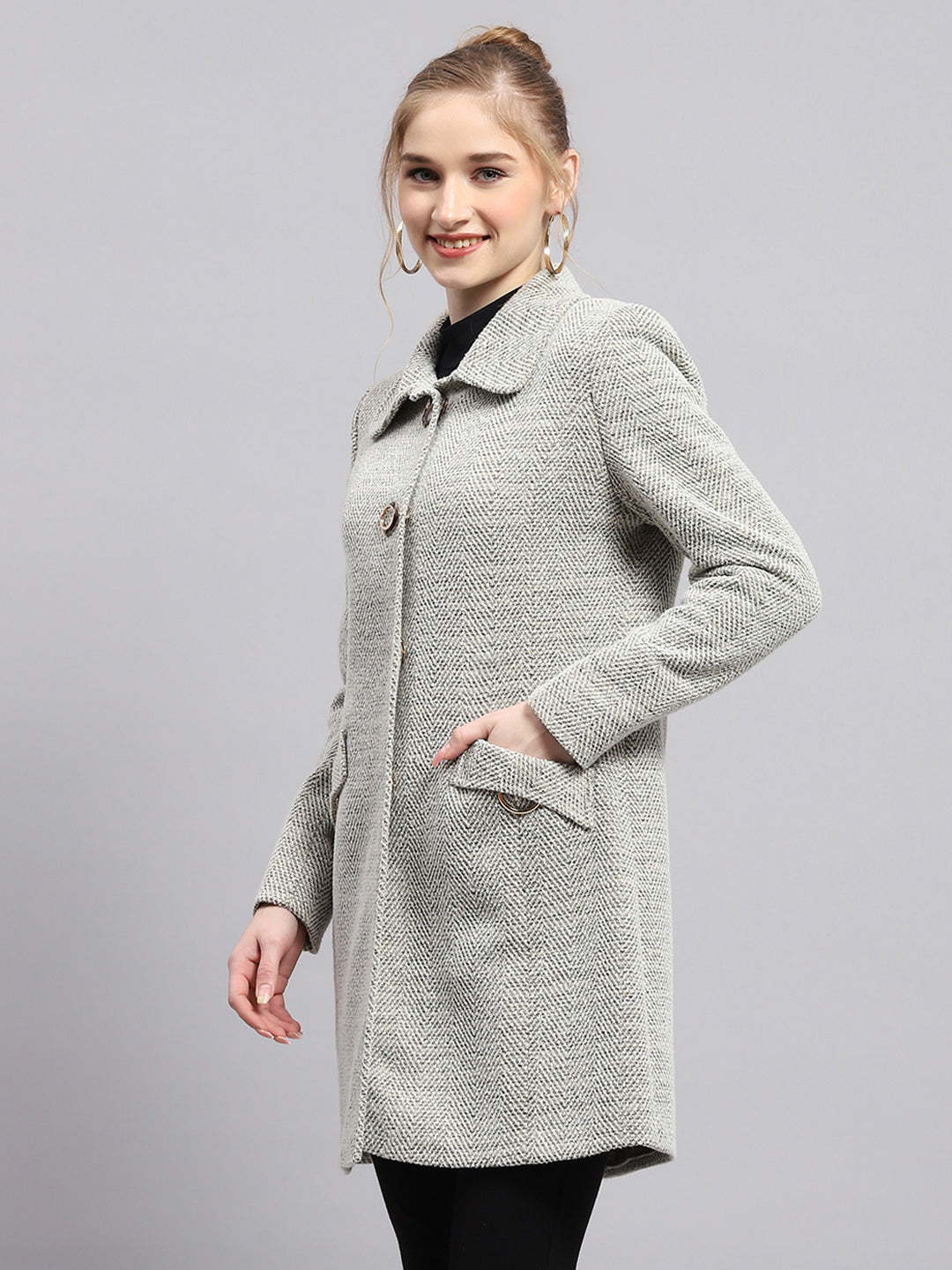 Women Grey Self Design Collar Full Sleeve Coat