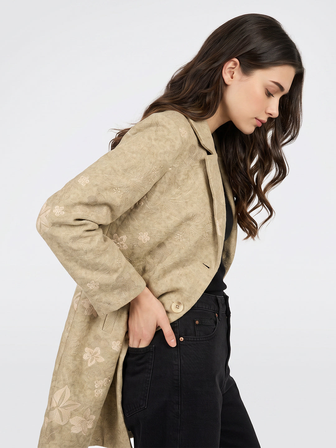 Women Beige Embroidered Collar Full Sleeve Coat